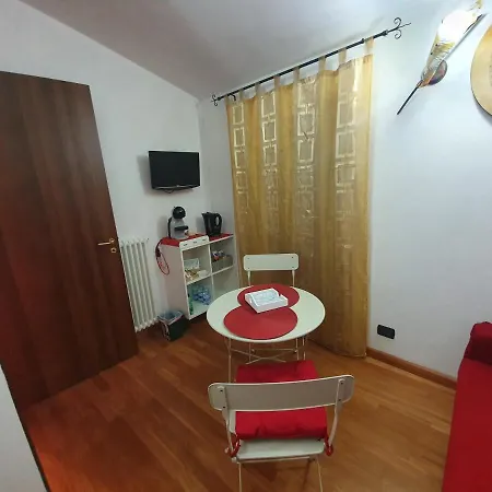 Bed & Breakfast Ciccio House - *