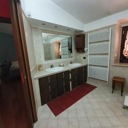 Ciccio House - *